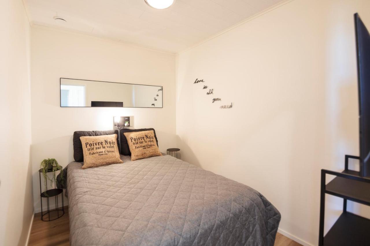 Apartment Aurinkoranta D3 Iso Huoneisto Merinaekymaellae Калайоки Екстериор снимка